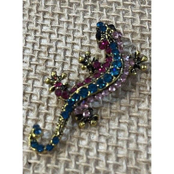 VTG Green Blue Rhinestone Brooch Pin Lizard Salamander A/B Gold Tone Whimsical - Picture 2 of 9